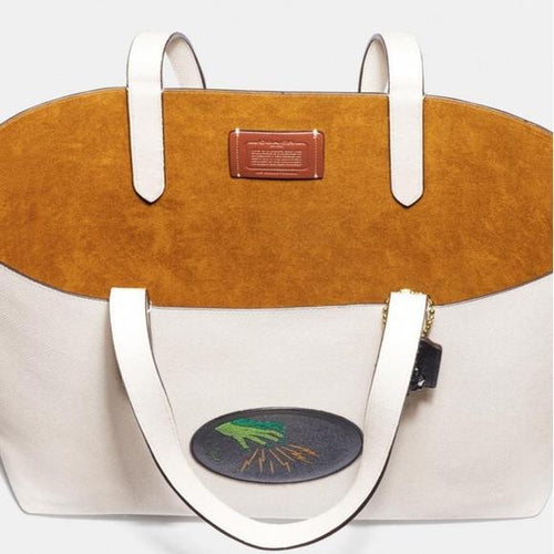 Wizard of Oz Coach Highline Tote (Chalk/Gold) Tote Handbags